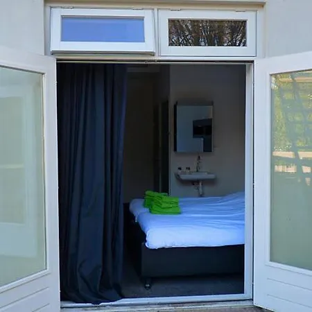 Innercity Hotel 3*